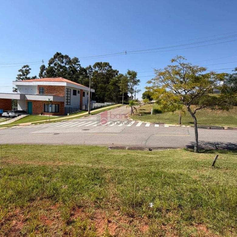 TERRENO À VENDA NO CONDOMÍNIO RESERVA SANTA MÔNICA EM ITUPEVA/SP