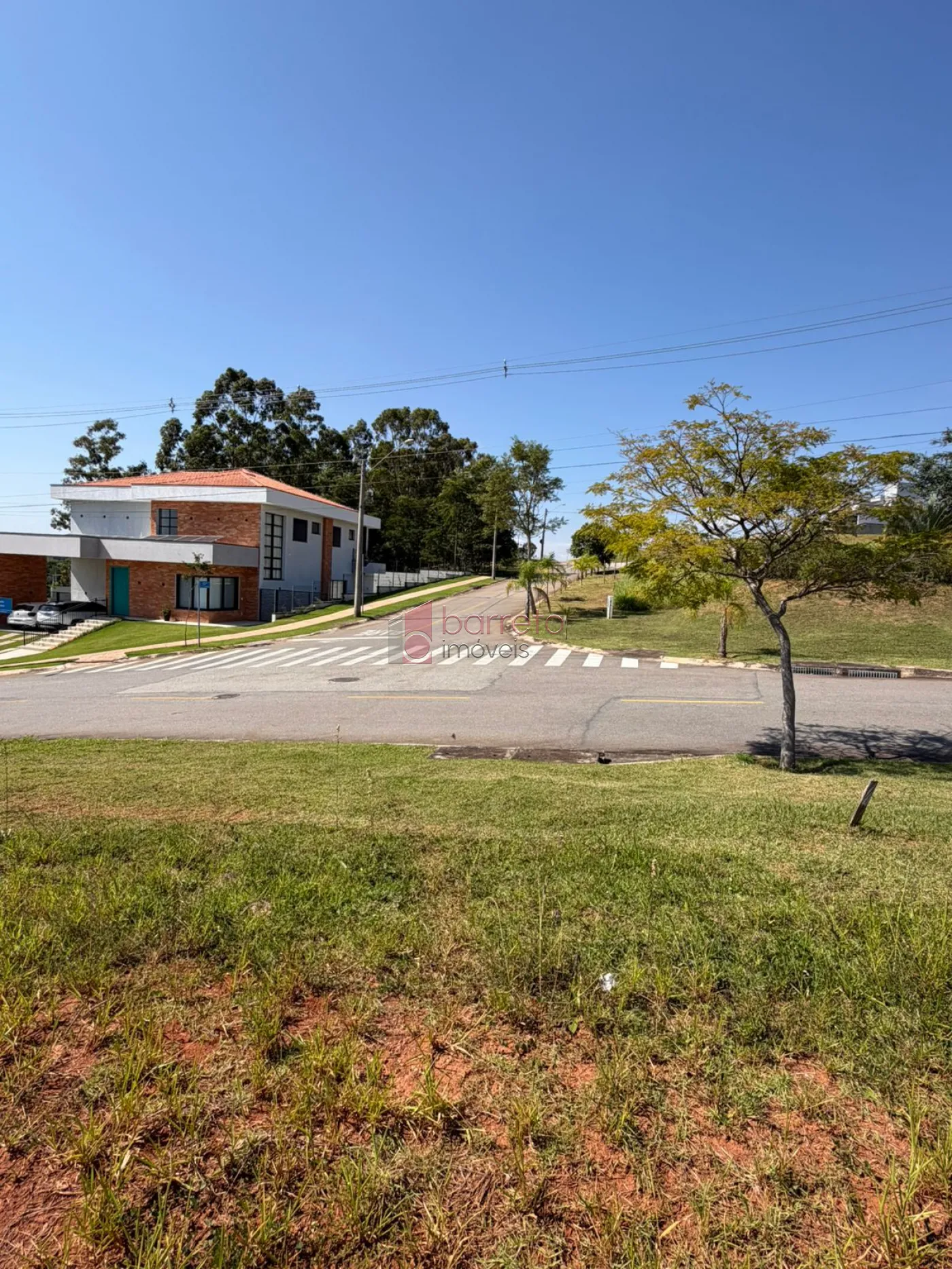 TERRENO À VENDA NO CONDOMÍNIO RESERVA SANTA MÔNICA EM ITUPEVA/SP