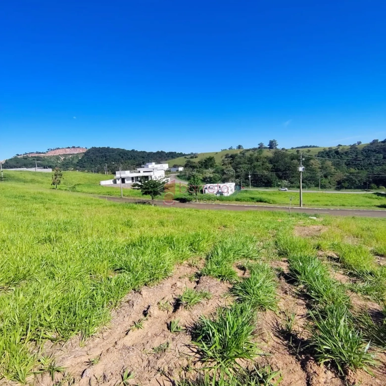TERRENO À VENDA NO CONDOMÍNIO RESERVA SANTA MÔNICA EM ITUPEVA/SP
