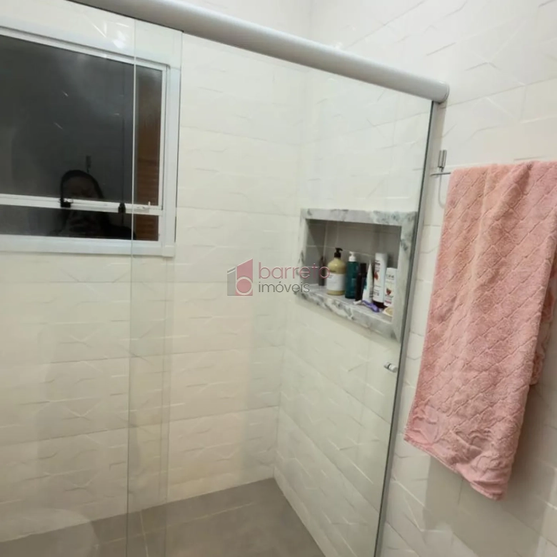 CASA COM 02 SUÍTES À VENDA NO RESERVA DOS MANACÁS – BAIRRO NOVA TRIESTE EM JARINU/SP