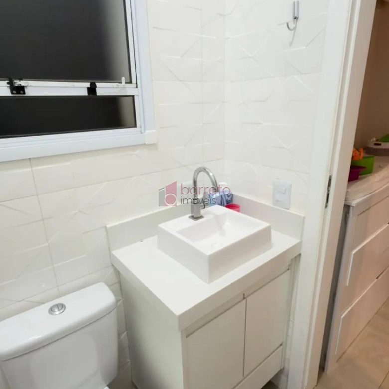 CASA COM 02 SUÍTES À VENDA NO RESERVA DOS MANACÁS – BAIRRO NOVA TRIESTE EM JARINU/SP