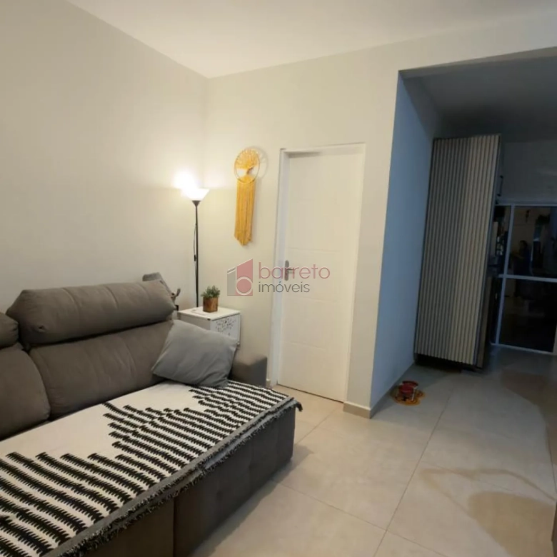 CASA COM 02 SUÍTES À VENDA NO RESERVA DOS MANACÁS – BAIRRO NOVA TRIESTE EM JARINU/SP