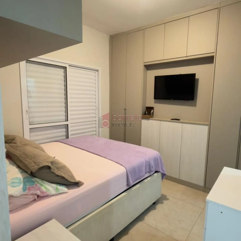 CASA COM 02 SUÍTES À VENDA NO RESERVA DOS MANACÁS – BAIRRO NOVA TRIESTE EM JARINU/SP