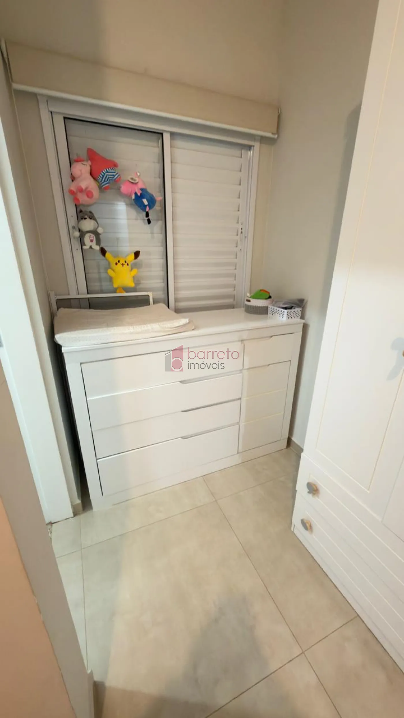 CASA COM 02 SUÍTES À VENDA NO RESERVA DOS MANACÁS – BAIRRO NOVA TRIESTE EM JARINU/SP