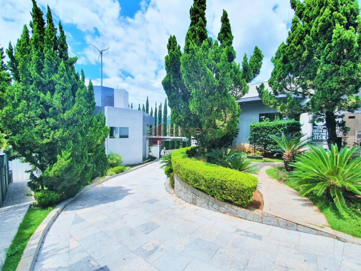 CASA ALTO PADRÃO À VENDA NO CONDOMÍNIO CHÁCARA MALOTA EM JUNDIAÍ/SP
