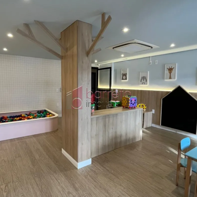 APARTAMENTO ALTO PADRÃO À VENDA NO CONDOMÍNIO CHRONOS – JUNDIAÍ/SP
