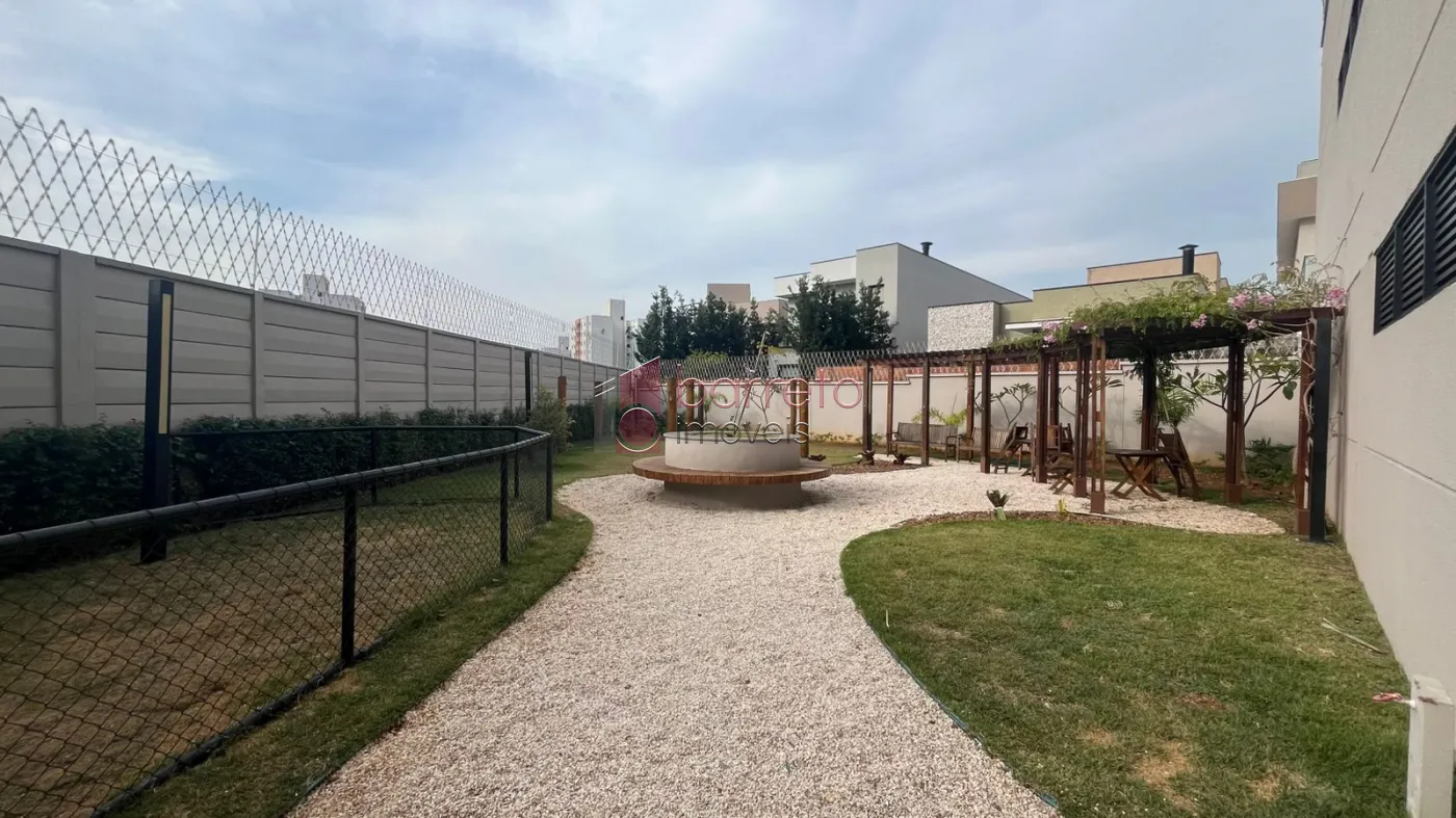 APARTAMENTO ALTO PADRÃO À VENDA NO CONDOMÍNIO CHRONOS – JUNDIAÍ/SP