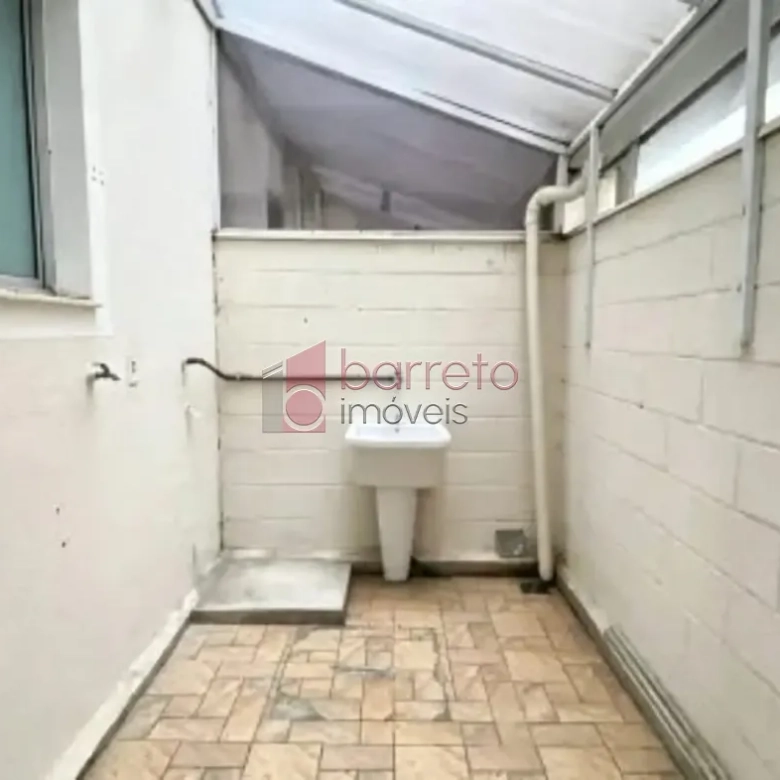 APARTAMENTO TÉRREO PARA LOCAÇÃO E VENDA NO CONDOMÍNIO PARQUE JAMILE – JUNDIAÍ/SP