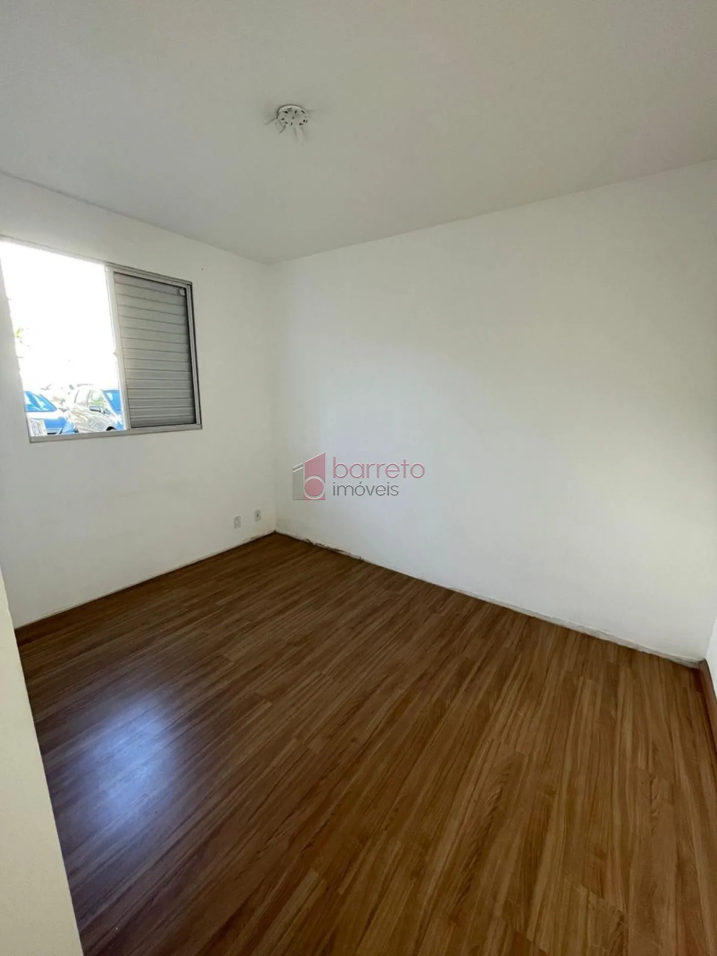 APARTAMENTO TÉRREO PARA LOCAÇÃO E VENDA NO CONDOMÍNIO PARQUE JAMILE – JUNDIAÍ/SP