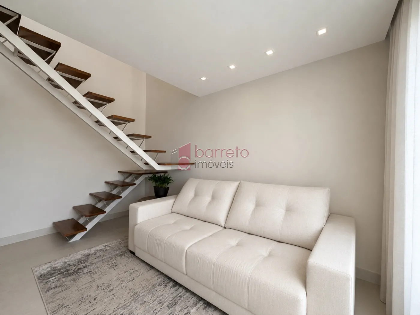 APARTAMENTO À VENDA – 01 QUARTO COM CLOSET – VIVERE DUPLEX – JUNDIAÍ/SP