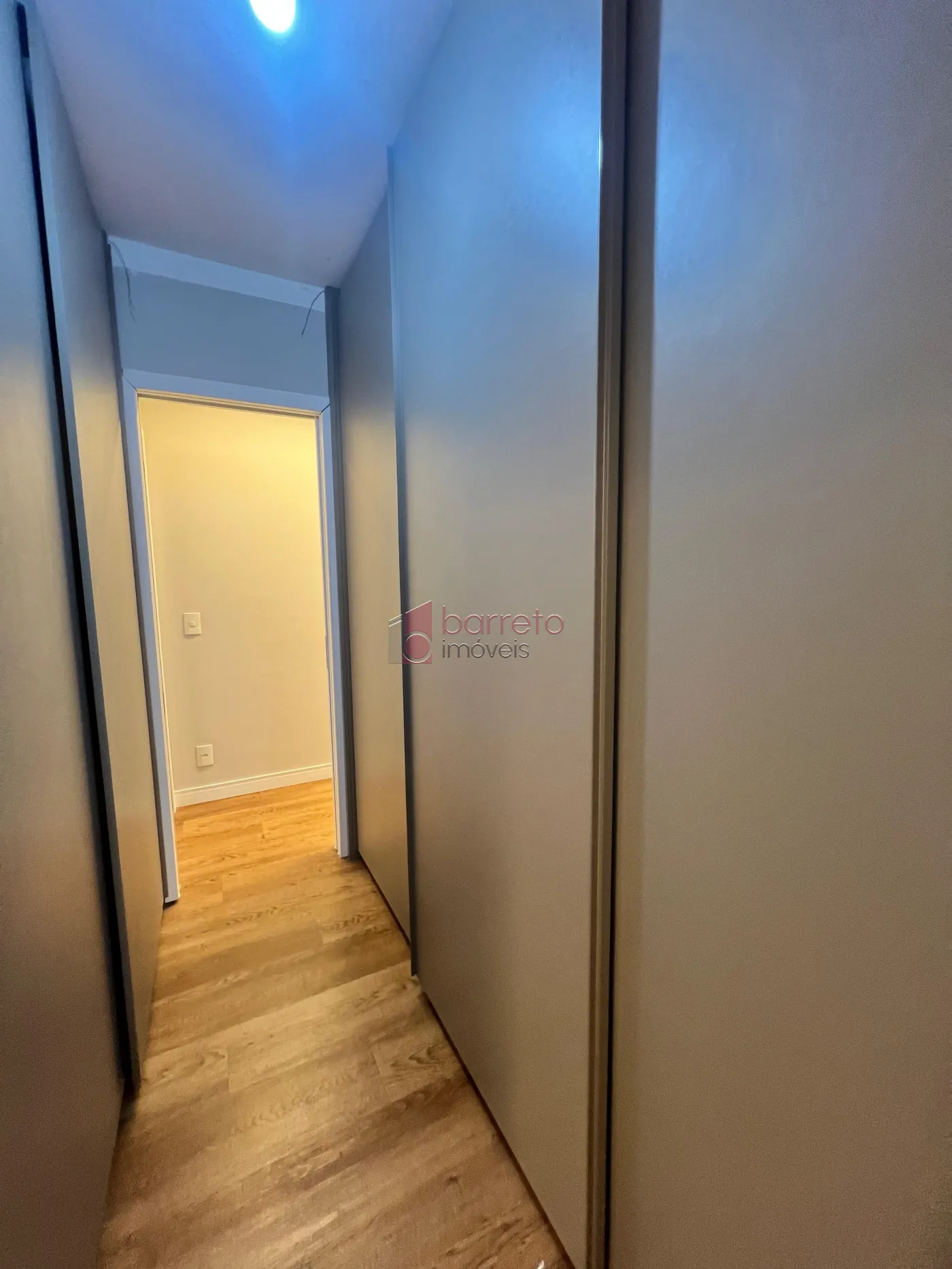 APARTAMENTO À VENDA NO CONDOMÍNIO RESERVA ALTA VISTA EM JUNDIAÍ/SP