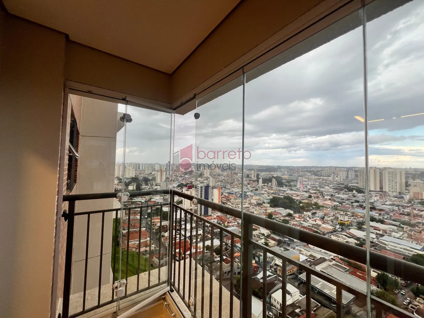 APARTAMENTO À VENDA NO CONDOMÍNIO RESERVA ALTA VISTA EM JUNDIAÍ/SP