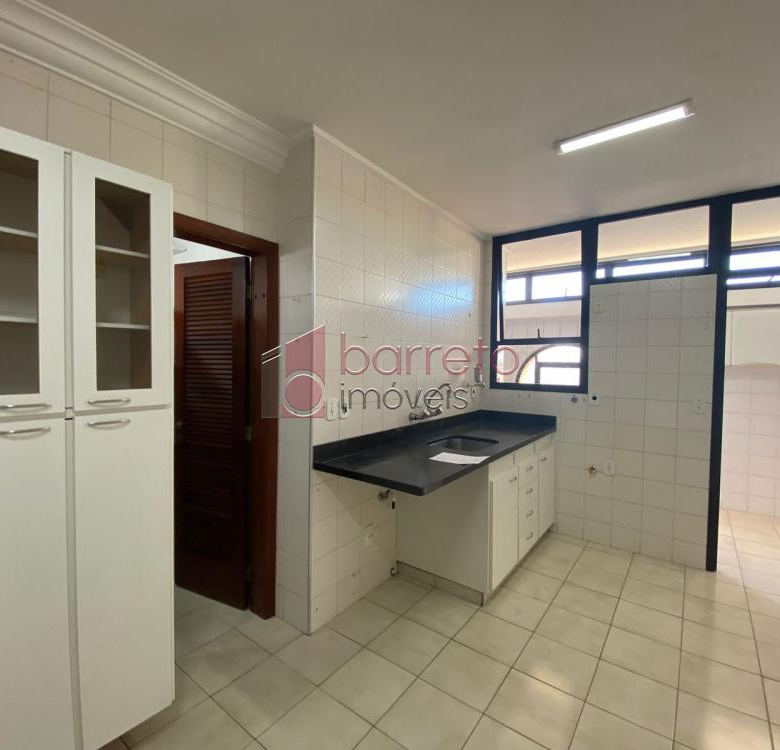 APARTAMENTO À VENDA NO EDIFÍCIO BBC NA REGIÃO CENTRAL DE JUNDIAÍ/SP