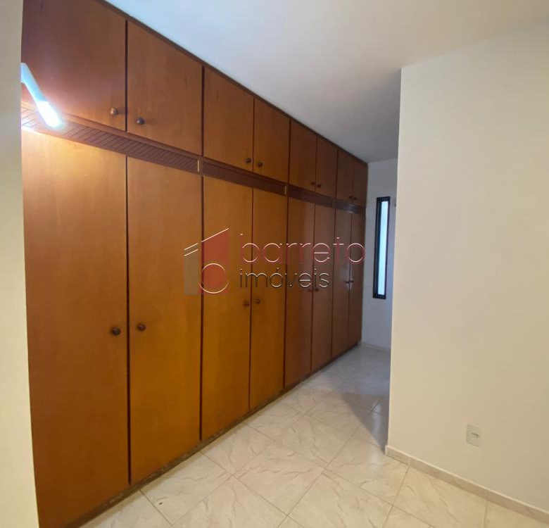APARTAMENTO À VENDA NO EDIFÍCIO BBC NA REGIÃO CENTRAL DE JUNDIAÍ/SP