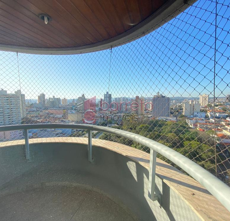 APARTAMENTO À VENDA NO EDIFÍCIO BBC NA REGIÃO CENTRAL DE JUNDIAÍ/SP