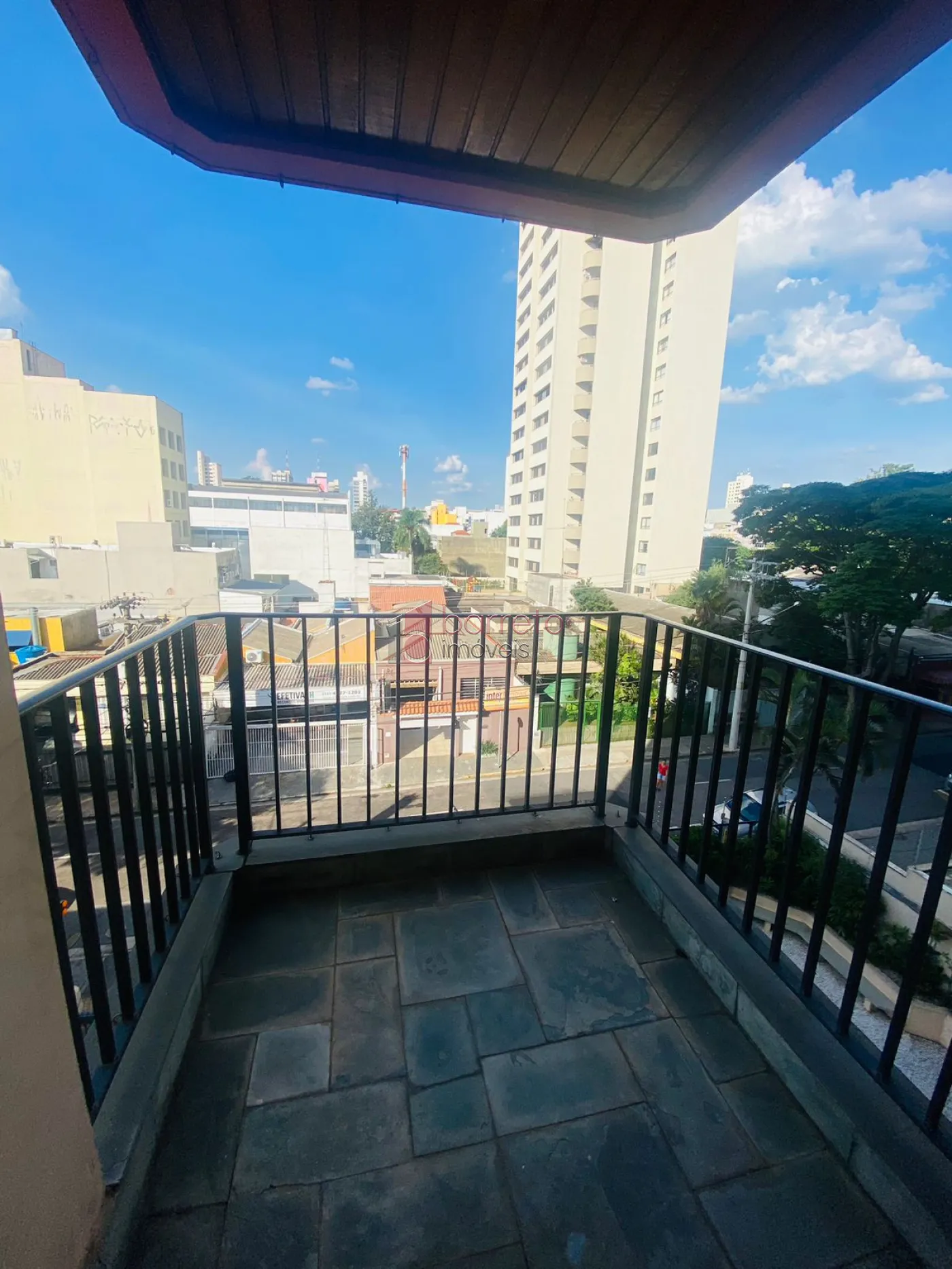 APARTAMENTO PARA LOCAÇÃO E VENDA NO CONDOMÍNIO LOS ANGELES – JUNDIAÍ/SP