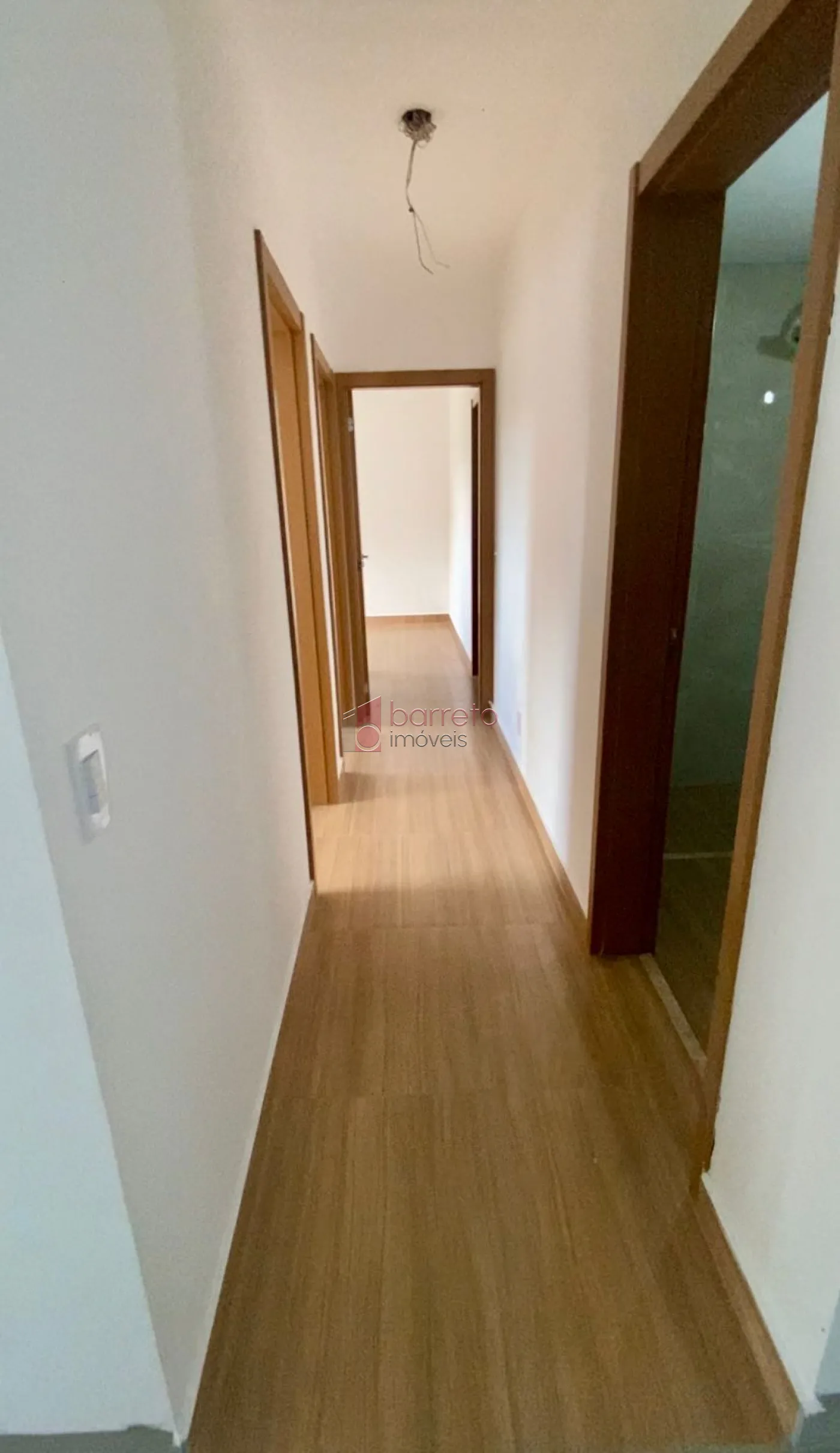 APARTAMENTO À VENDA NO CONDOMÍNIO RESORT PRIME NO BAIRRO ENGORDADOURO EM JUNDIAÍ/SP