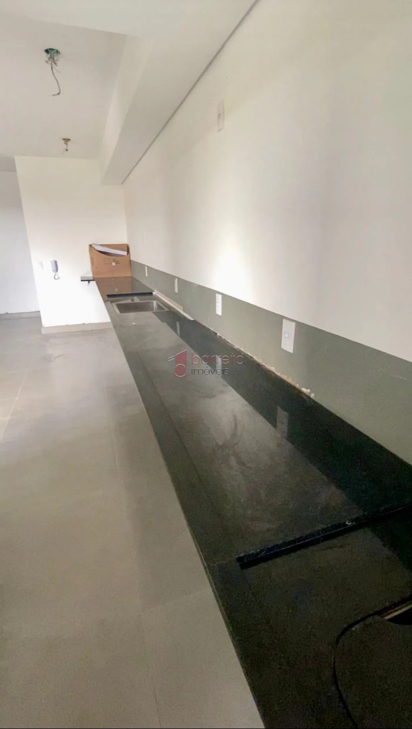 APARTAMENTO À VENDA NO CONDOMÍNIO RESORT PRIME NO BAIRRO ENGORDADOURO EM JUNDIAÍ/SP