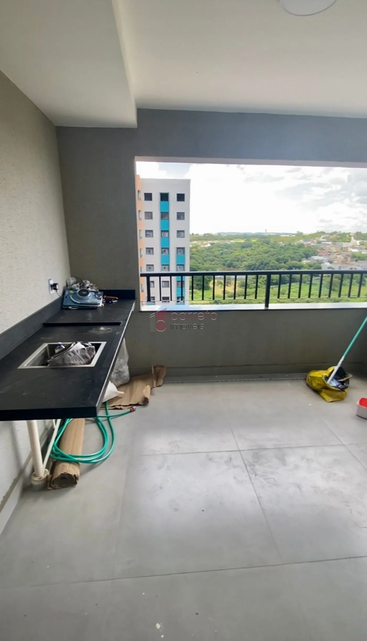 APARTAMENTO À VENDA NO CONDOMÍNIO RESORT PRIME NO BAIRRO ENGORDADOURO EM JUNDIAÍ/SP