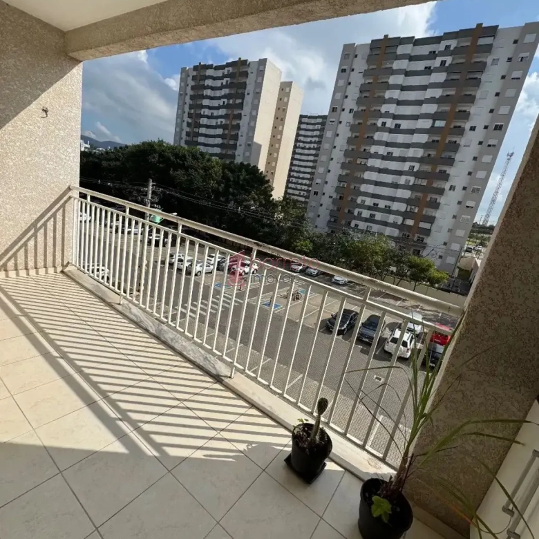 APARTAMENTO À VENDA NO CONDOMÍNIO PLENO NOVO ENGORDADOURO EM JUNDIAÍ/SP