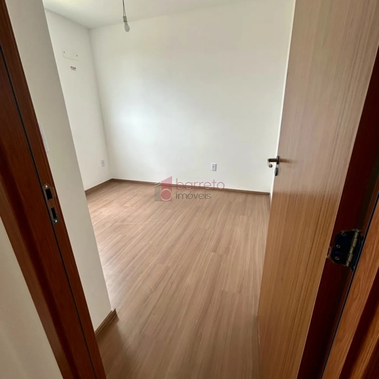 APARTAMENTO À VENDA NO RESIDENCIAL JARDIM DAS ARAUCÁRIAS – ENGORDADOURO – JUNDIAÍ/SP