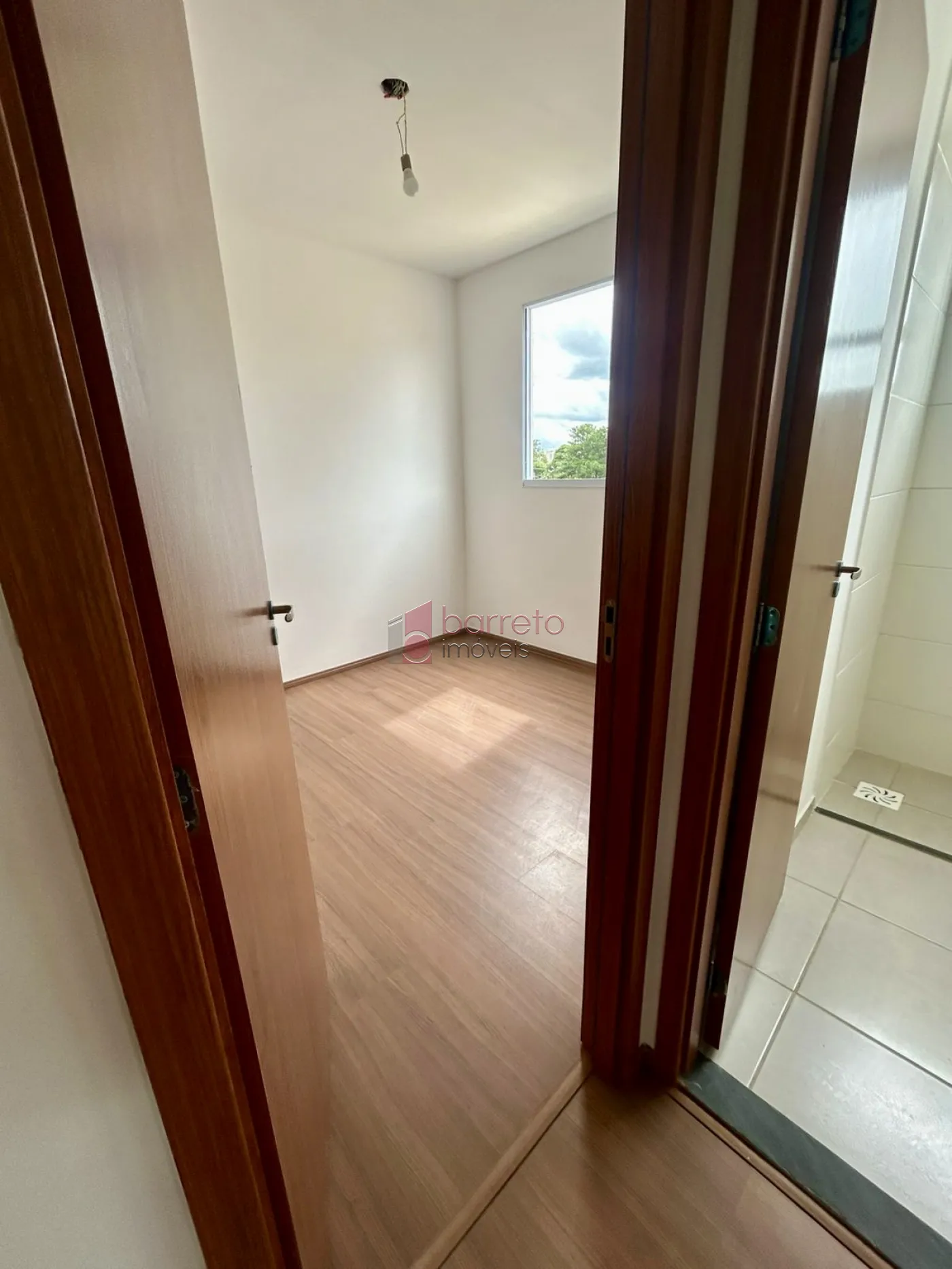 APARTAMENTO À VENDA NO RESIDENCIAL JARDIM DAS ARAUCÁRIAS – ENGORDADOURO – JUNDIAÍ/SP
