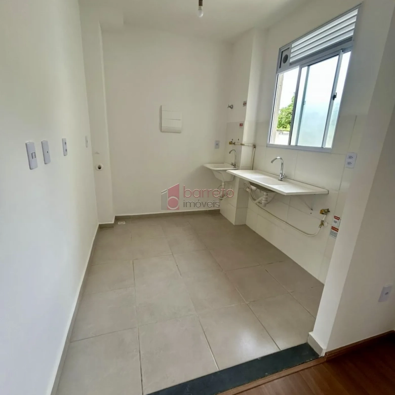APARTAMENTO À VENDA NO RESIDENCIAL JARDIM DAS ARAUCÁRIAS – ENGORDADOURO – JUNDIAÍ/SP