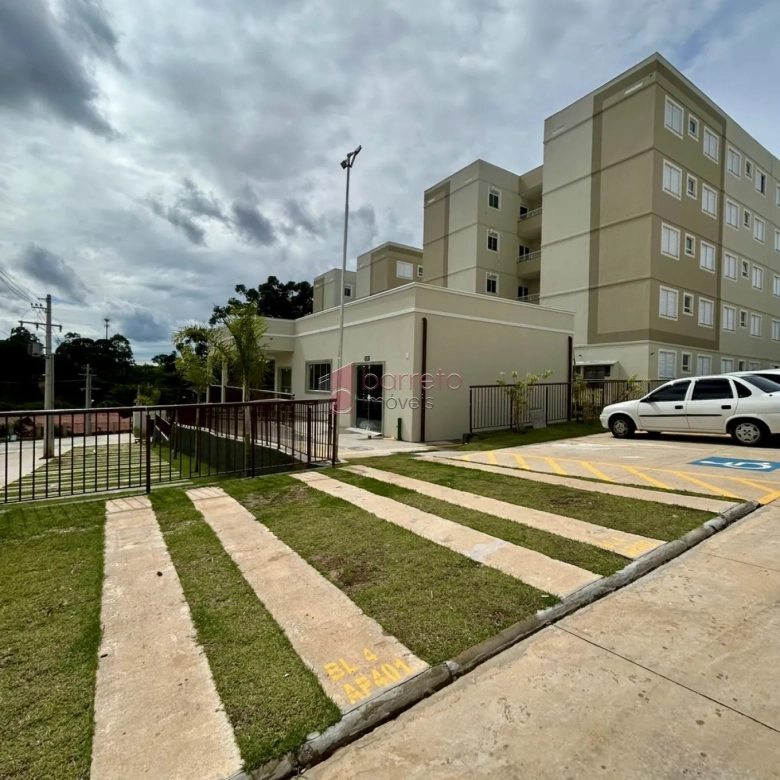 APARTAMENTO À VENDA NO RESIDENCIAL JARDIM DAS ARAUCÁRIAS – ENGORDADOURO – JUNDIAÍ/SP