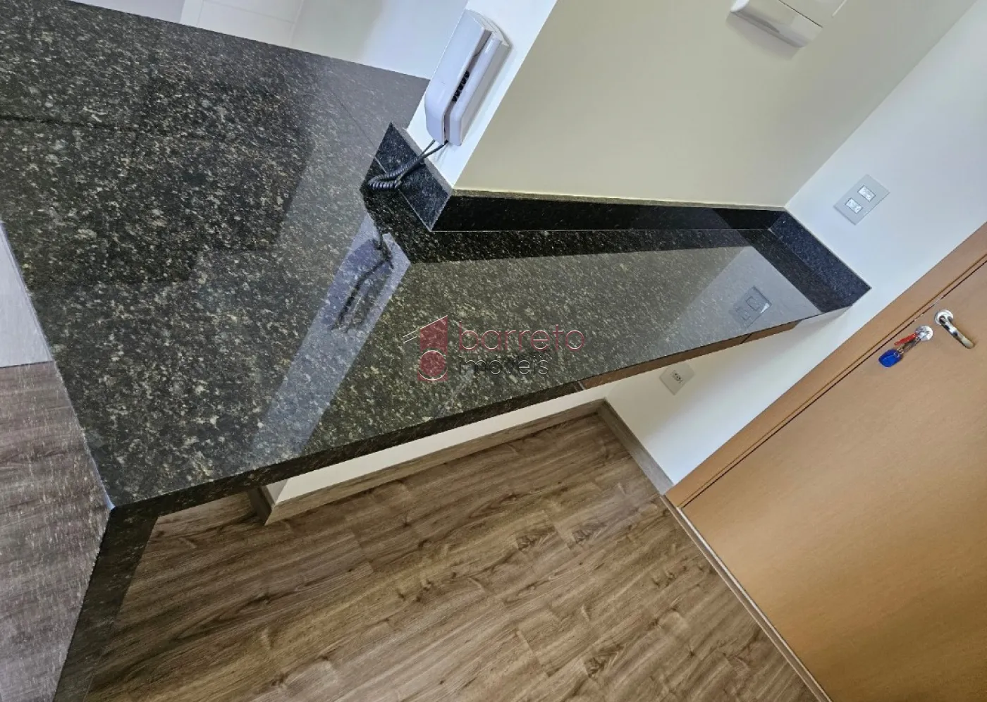 APARTAMENTO COM 02 QUARTOS À VENDA NO CONDOMÍNIO ALTOS DA SAMUEL MARTINS – JARDIM DO LAGO – JUNDIAÍ/SP