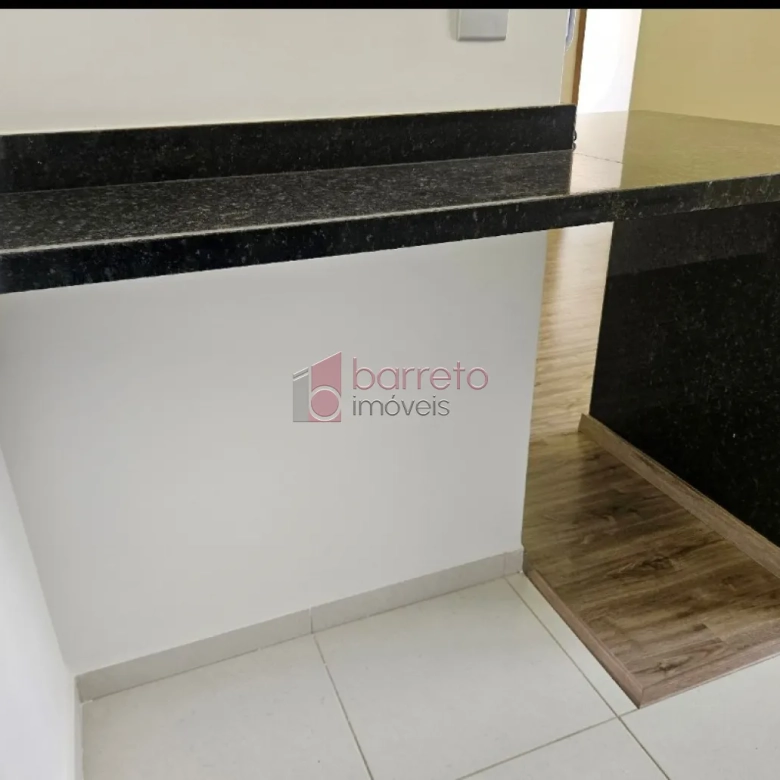 APARTAMENTO COM 02 QUARTOS À VENDA NO CONDOMÍNIO ALTOS DA SAMUEL MARTINS – JARDIM DO LAGO – JUNDIAÍ/SP