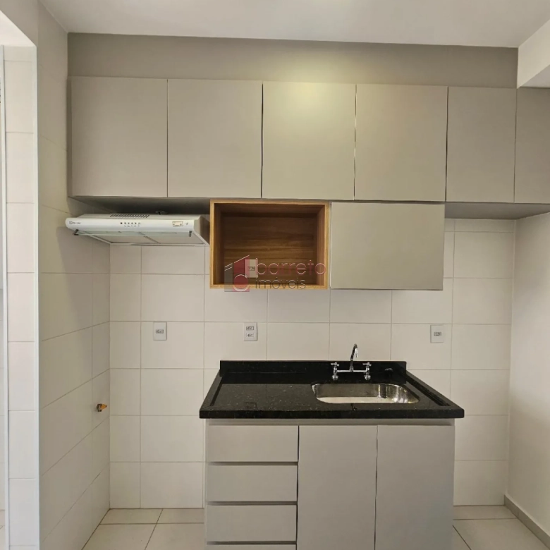 APARTAMENTO COM 02 QUARTOS À VENDA NO CONDOMÍNIO ALTOS DA SAMUEL MARTINS – JARDIM DO LAGO – JUNDIAÍ/SP