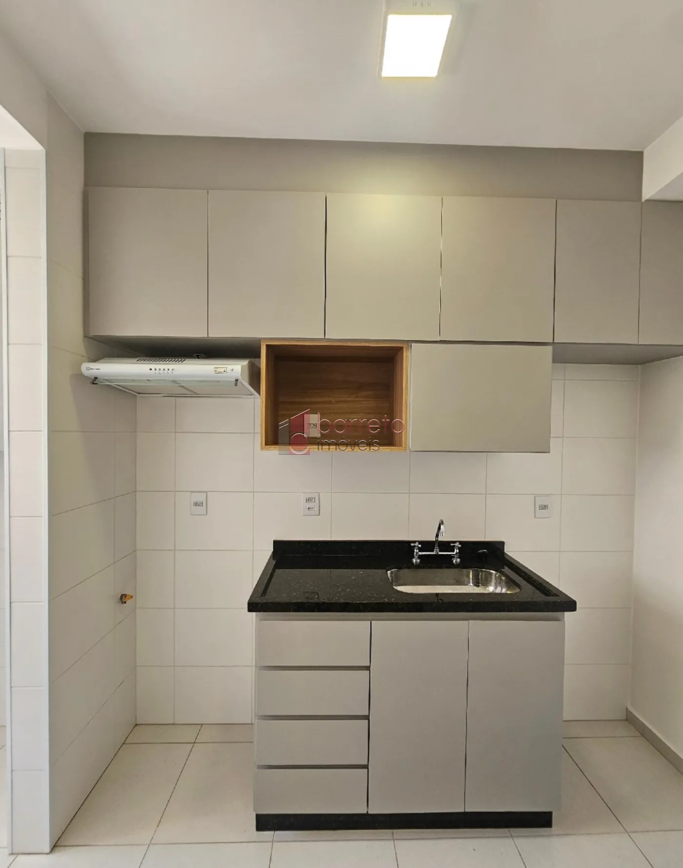 APARTAMENTO COM 02 QUARTOS À VENDA NO CONDOMÍNIO ALTOS DA SAMUEL MARTINS – JARDIM DO LAGO – JUNDIAÍ/SP