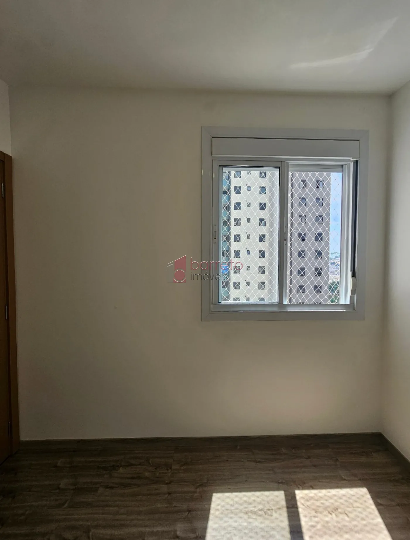APARTAMENTO COM 02 QUARTOS À VENDA NO CONDOMÍNIO ALTOS DA SAMUEL MARTINS – JARDIM DO LAGO – JUNDIAÍ/SP