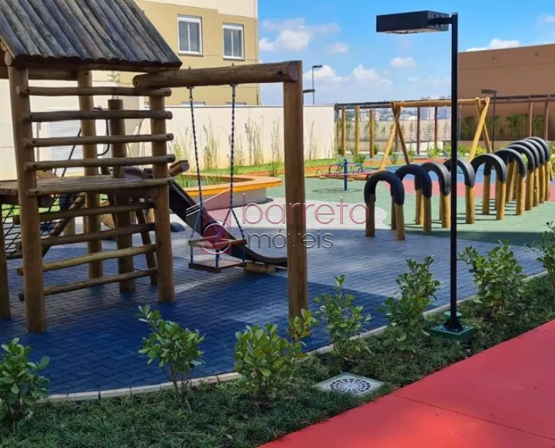 APARTAMENTO COM 02 QUARTOS À VENDA NO CONDOMÍNIO ALTOS DA SAMUEL MARTINS – JARDIM DO LAGO – JUNDIAÍ/SP