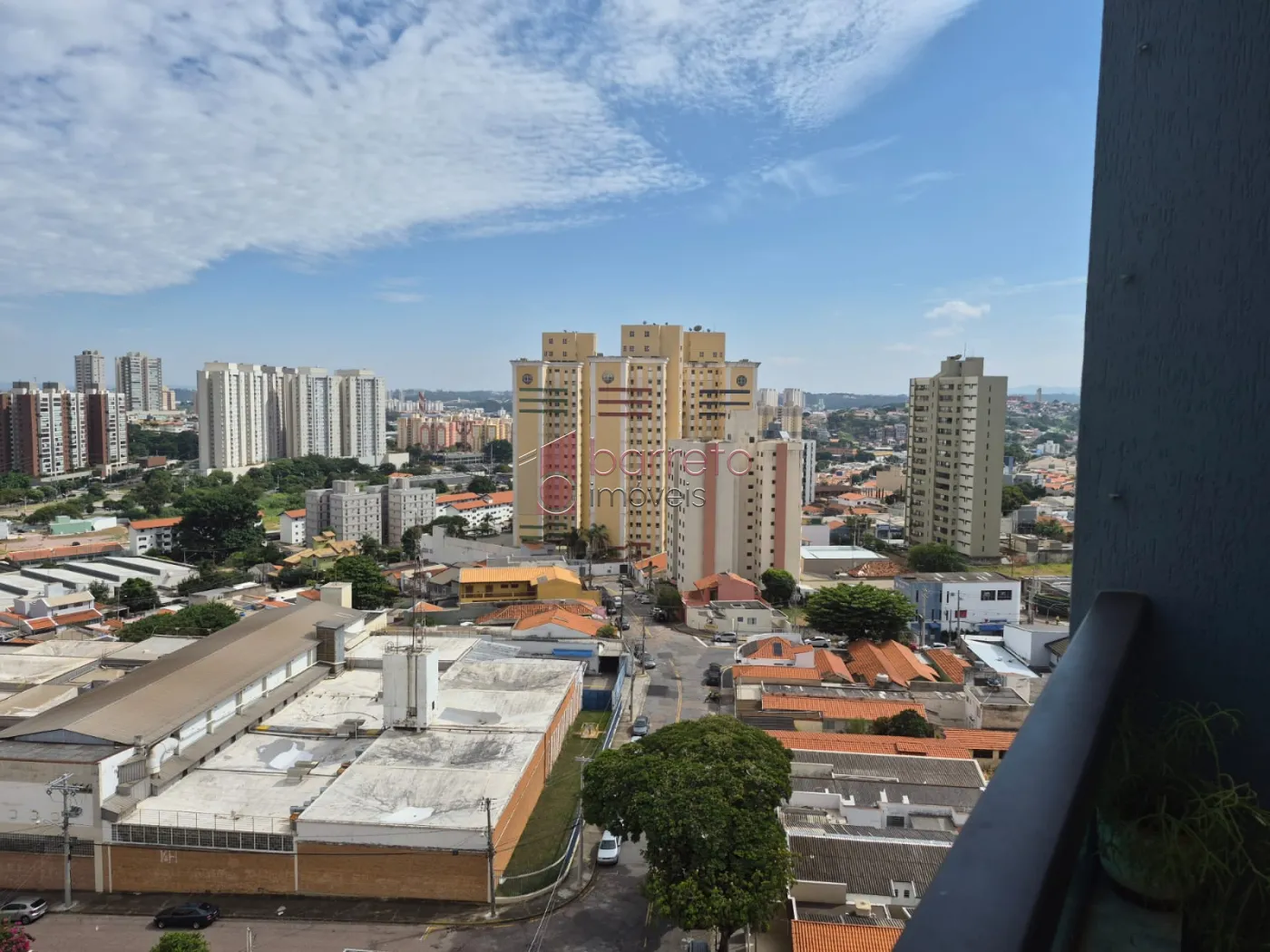 APARTAMENTO À VENDA NO CONDOMÍNIO MORADA DOS DEUSES EM JUNDIAÍ/SP