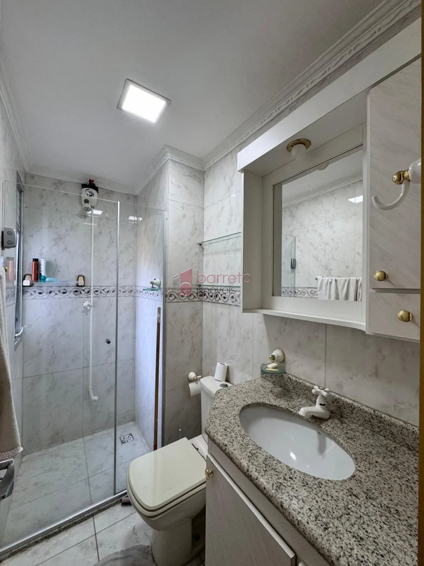 APARTAMENTO MOBILIADO PARA LOCAÇÃO E VENDA NO CONDOMÍNIO NOVE DE JULHO II – JUNDIAÍ/SP
