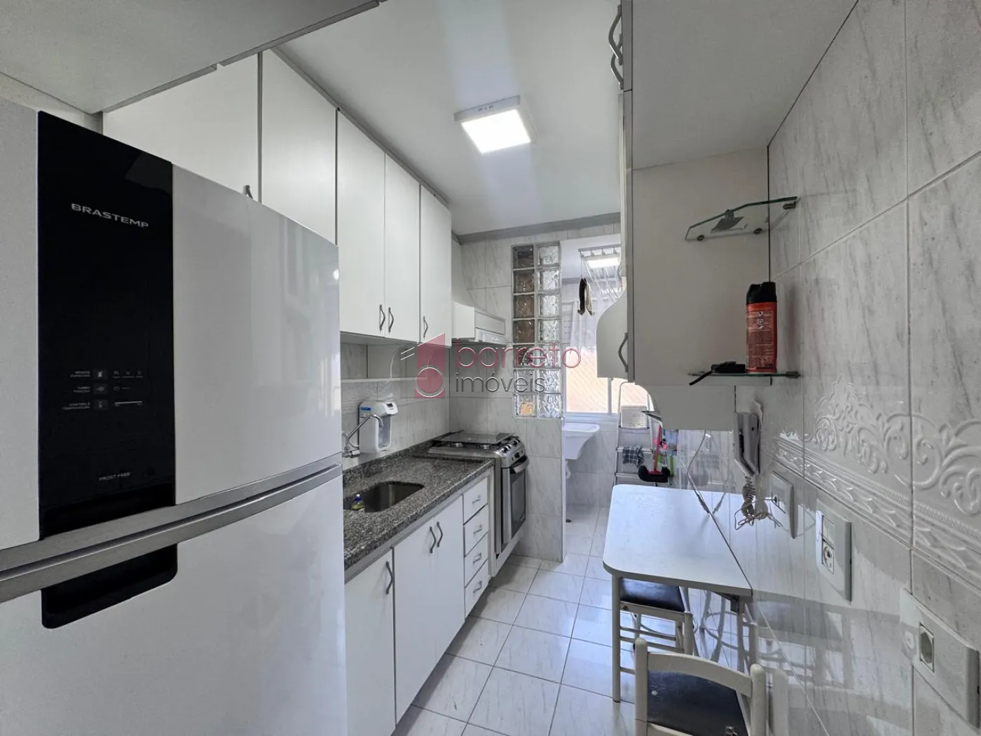 APARTAMENTO MOBILIADO PARA LOCAÇÃO E VENDA NO CONDOMÍNIO NOVE DE JULHO II – JUNDIAÍ/SP