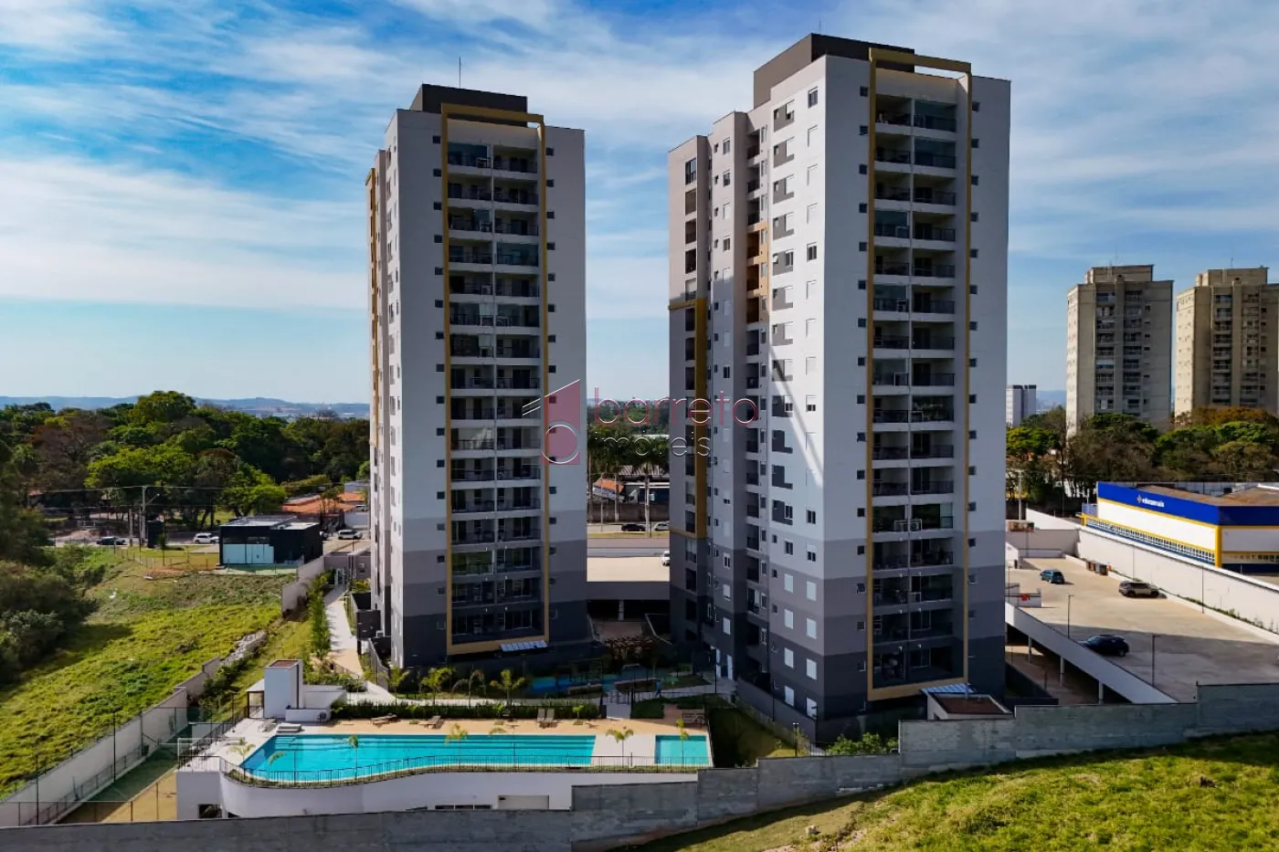 APARTAMENTO COM 02 QUARTOS À VENDA NO RESIDENCIAL LA SIERRA – MEDEIROS – JUNDIAÍ/SP