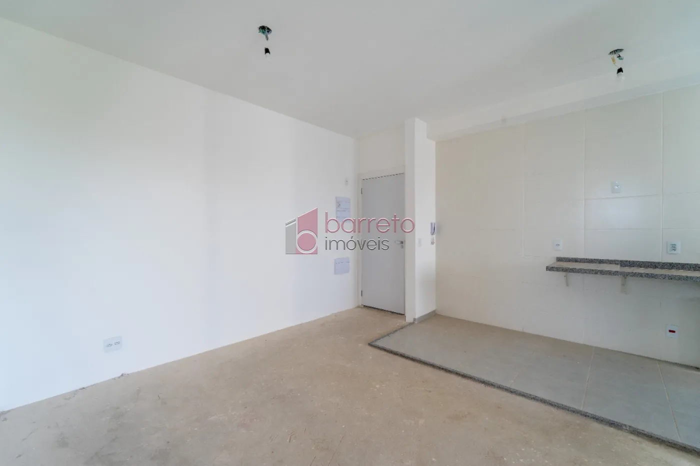 APARTAMENTO COM 02 QUARTOS À VENDA NO RESIDENCIAL LA SIERRA – MEDEIROS – JUNDIAÍ/SP