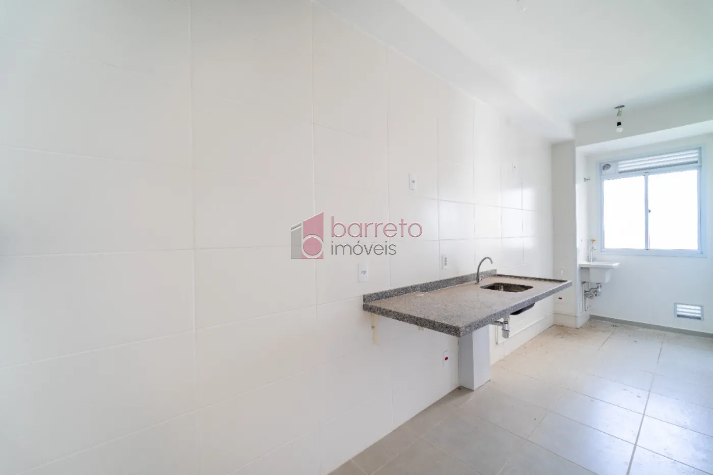 APARTAMENTO COM 02 QUARTOS À VENDA NO RESIDENCIAL LA SIERRA – MEDEIROS – JUNDIAÍ/SP
