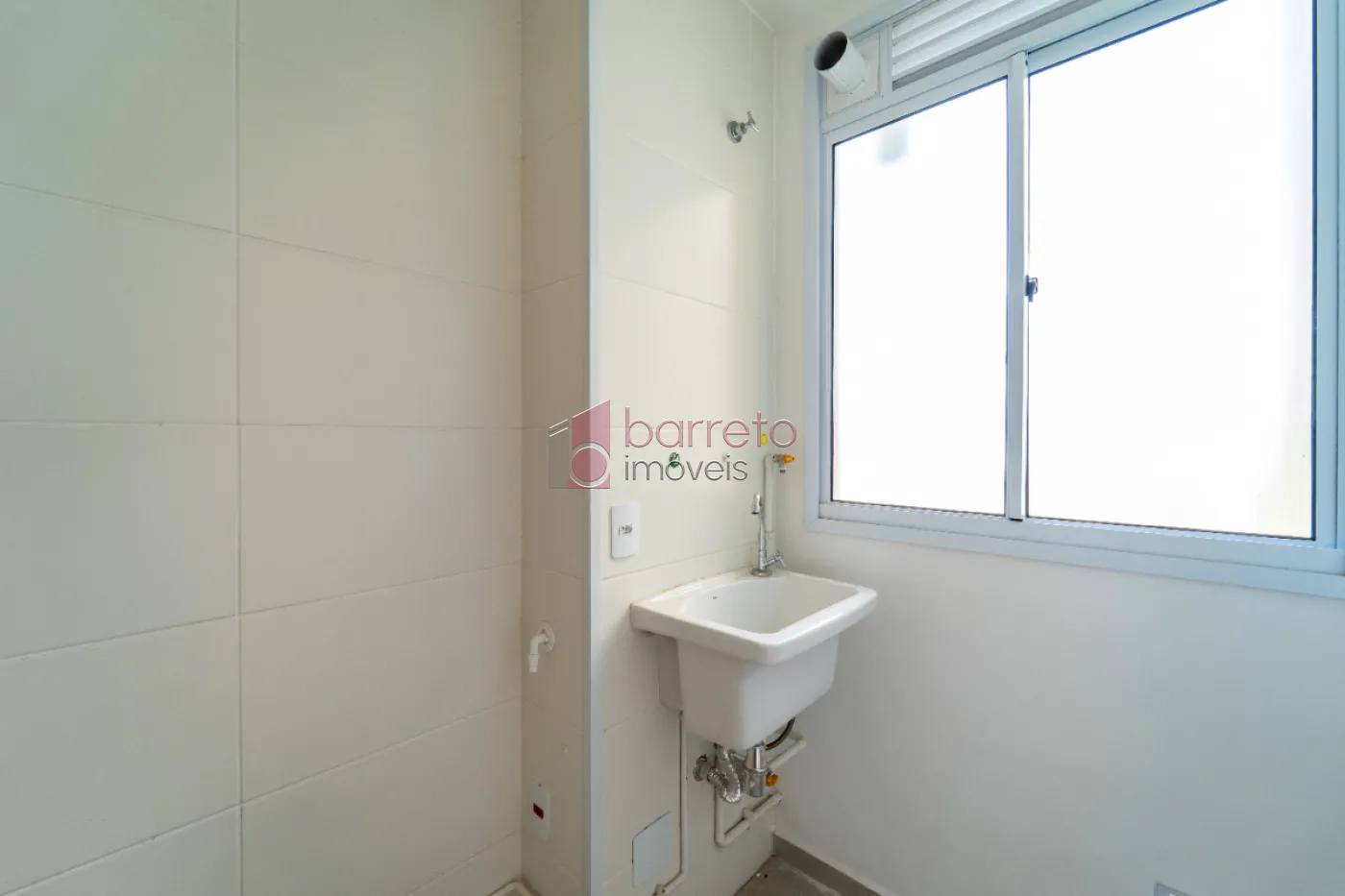 APARTAMENTO COM 02 QUARTOS À VENDA NO RESIDENCIAL LA SIERRA – MEDEIROS – JUNDIAÍ/SP