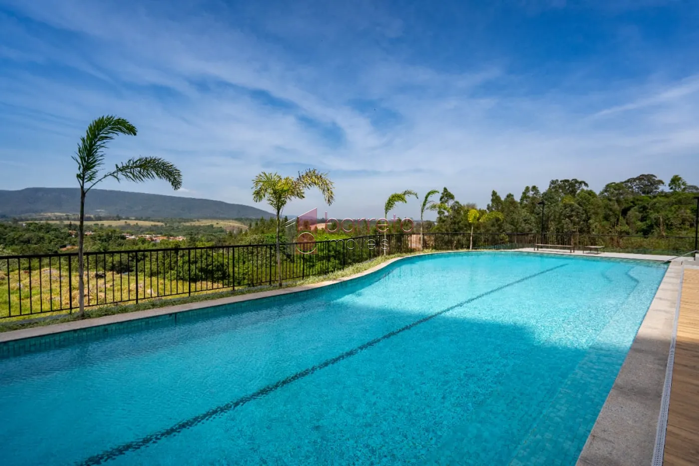 APARTAMENTO COM 02 QUARTOS À VENDA NO RESIDENCIAL LA SIERRA – MEDEIROS – JUNDIAÍ/SP