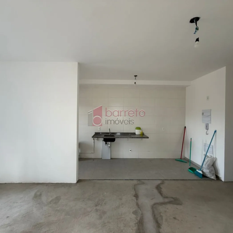 APARTAMENTO COM 03 QUARTOS À VENDA NO CONDOMÍNIO LA SIERRA – MEDEIROS – JUNDIAÍ/SP