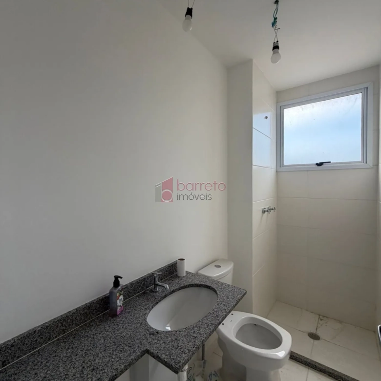 APARTAMENTO COM 03 QUARTOS À VENDA NO CONDOMÍNIO LA SIERRA – MEDEIROS – JUNDIAÍ/SP