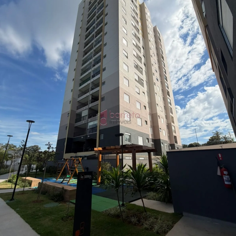 APARTAMENTO COM 03 QUARTOS À VENDA NO CONDOMÍNIO LA SIERRA – MEDEIROS – JUNDIAÍ/SP