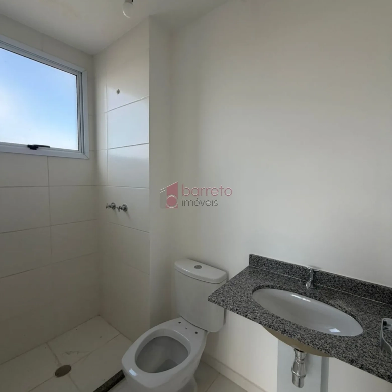 APARTAMENTO COM 03 QUARTOS À VENDA NO CONDOMÍNIO LA SIERRA – MEDEIROS – JUNDIAÍ/SP