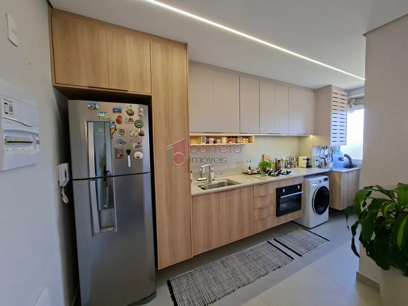 APARTAMENTO MOBILIADO À VENDA NO CONDOMÍNIO LA SIERRA NO BAIRRO MEDEIROS EM JUNDIAÍ/SP.