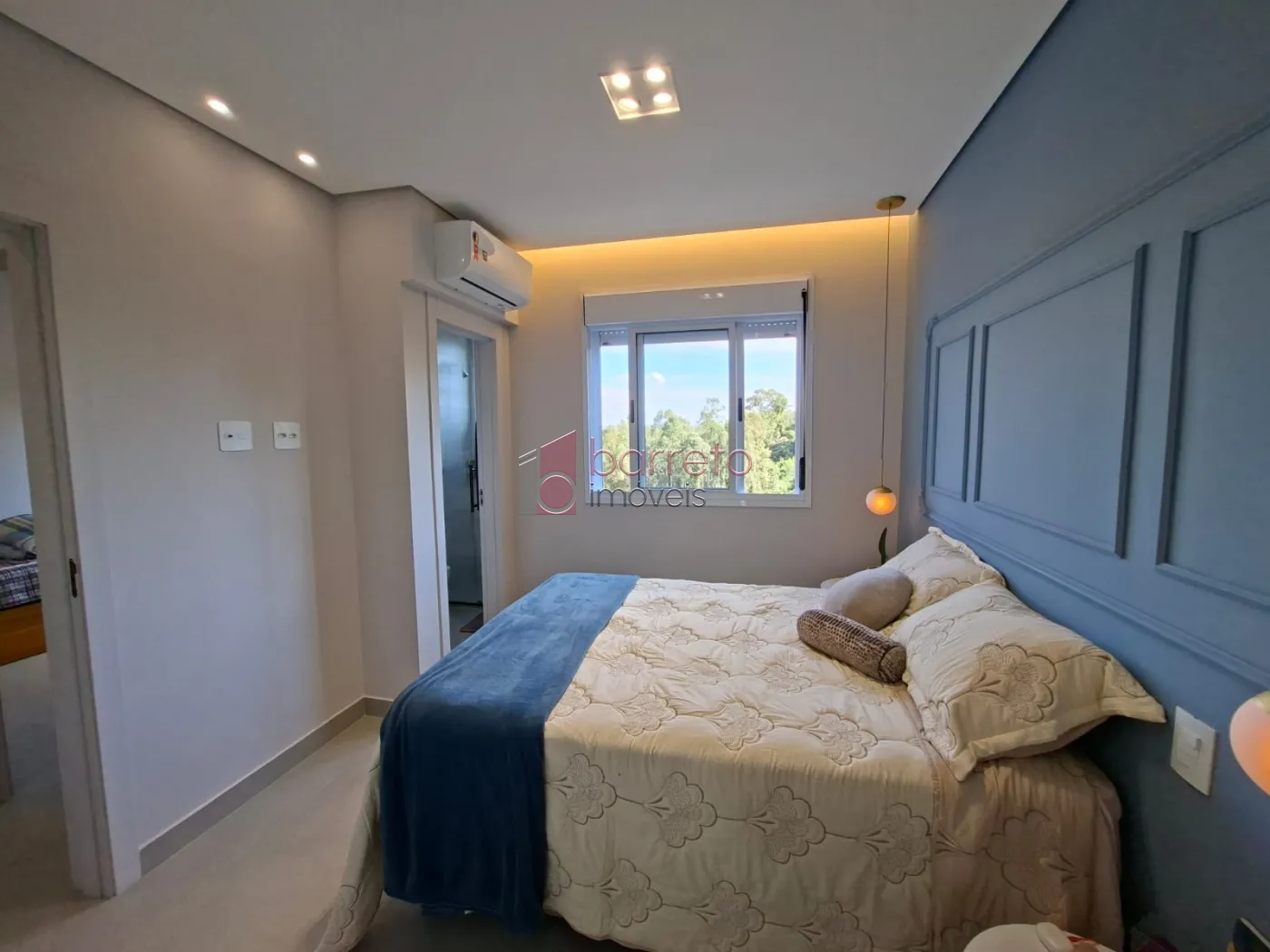 APARTAMENTO MOBILIADO À VENDA NO CONDOMÍNIO LA SIERRA NO BAIRRO MEDEIROS EM JUNDIAÍ/SP.