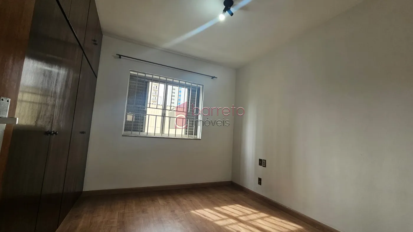 APARTAMENTO À VENDA NO EDIFÍCIO DE LUCA NO CENTRO DE JUNDIAÍ/SP