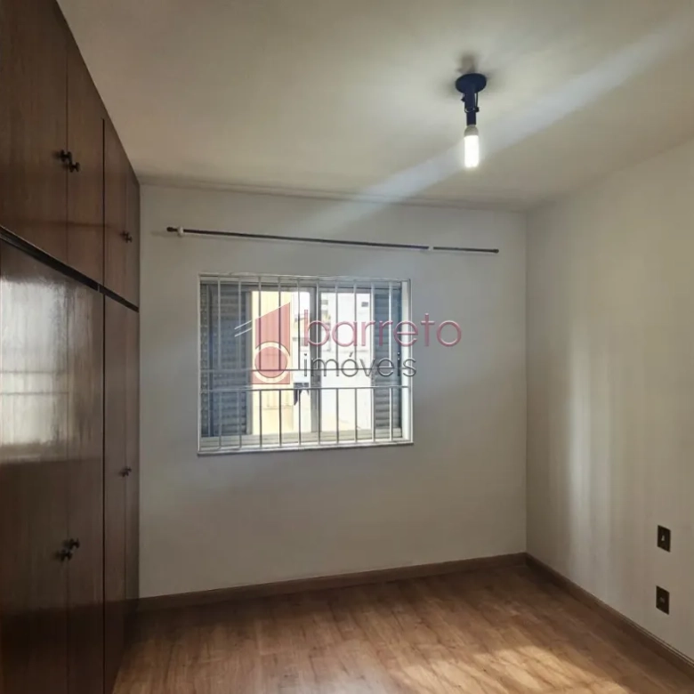 APARTAMENTO À VENDA NO EDIFÍCIO DE LUCA NO CENTRO DE JUNDIAÍ/SP